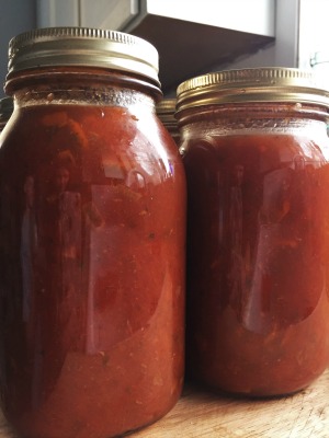 How to Make and Can Homemade Spaghetti Sauce - Planet Weekly (blog)